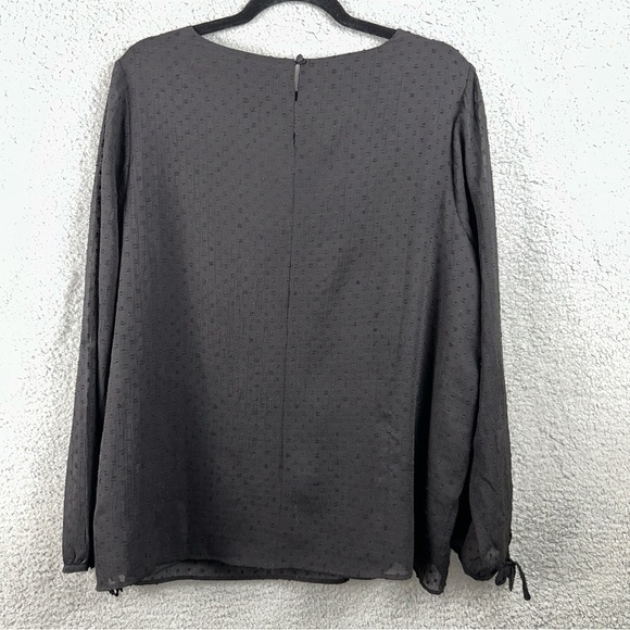 Torrid Floral Embroidered Boho Chiffon Whimsigoth Swiss Dot Size 00 Keyhole - Picture 8 of 13